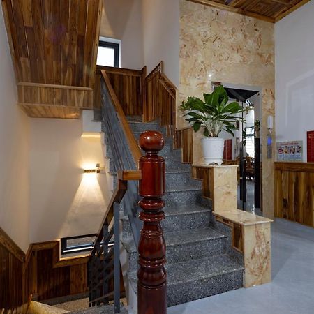 Hoang Lan Dalat Hotel Khu Chi Lăng エクステリア 写真